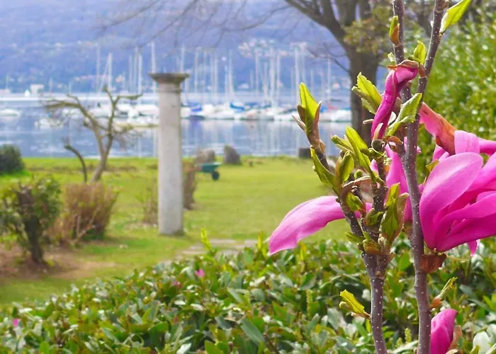 The Gulf Villa - Lago Maggiore