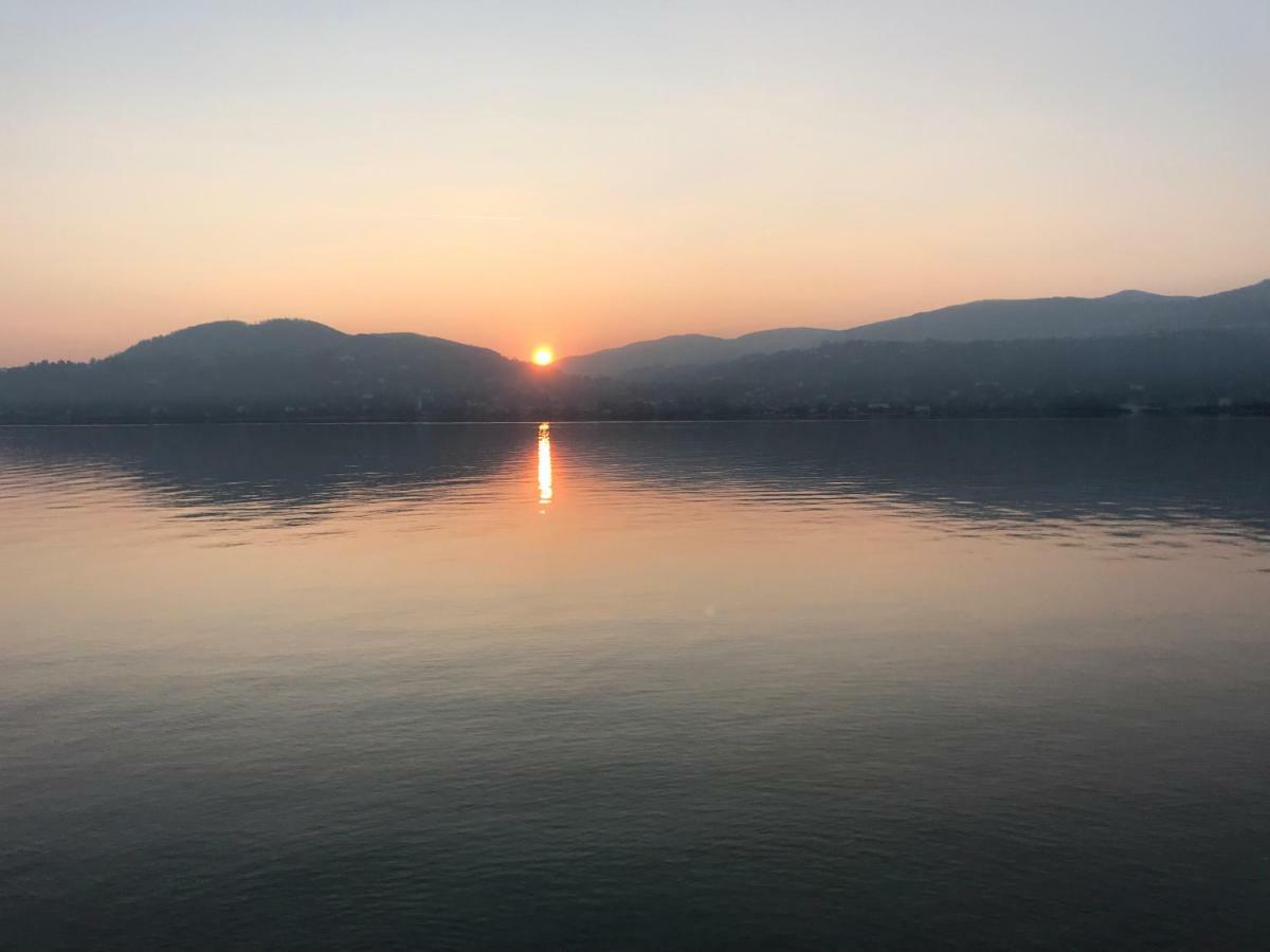 The Gulf - Maggiore * Monvalle